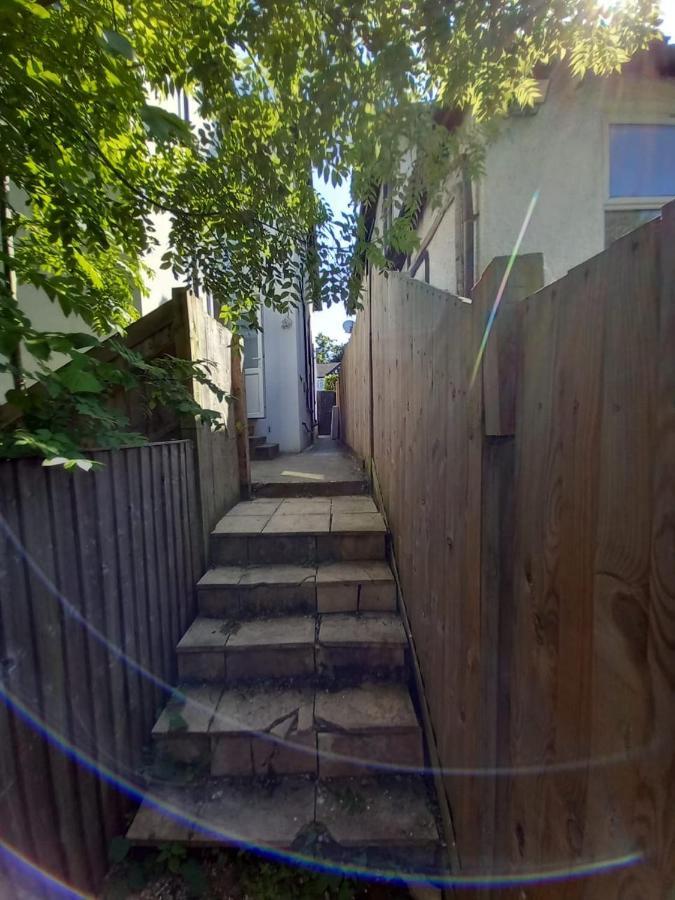 Leisure Studio Flat In Golders Green Londres Exterior foto